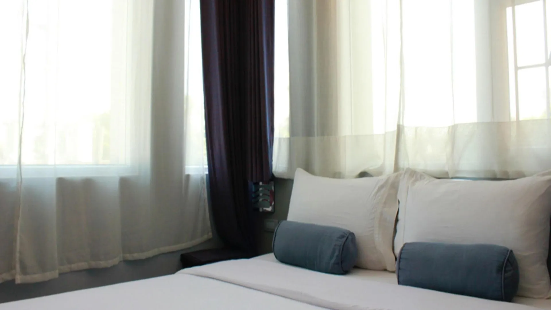 Leez Inn Manila 3*,