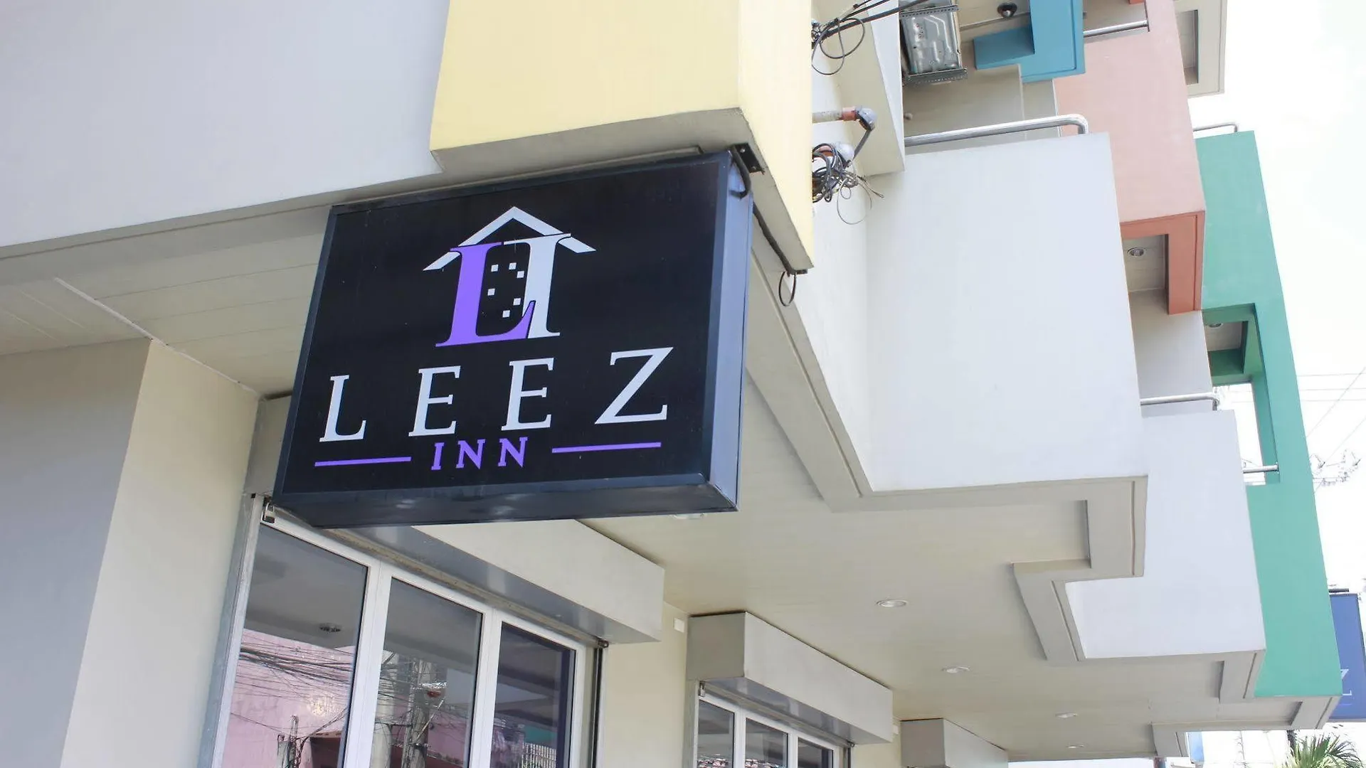 Leez Inn Manila